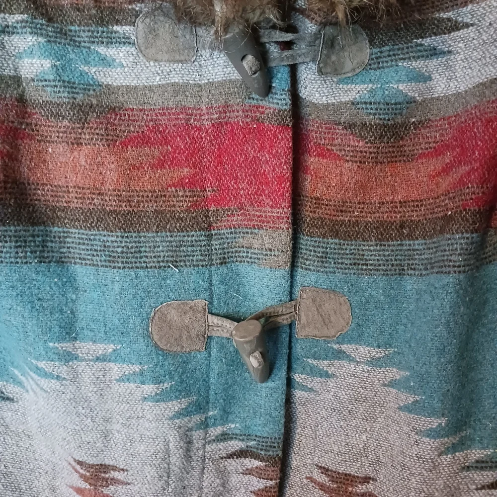 BB Dakota Southwestern Print Wool Coat with Faux Fur Hood -  Size XS NWT - Picture 6 of 10